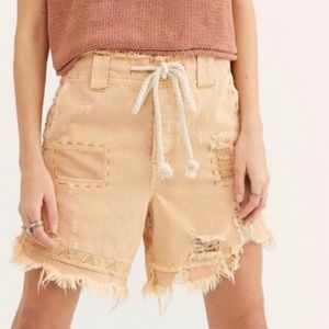 NWT Free People Tallulah Distressed Shorts…
